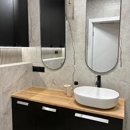 Komfortowe Planty Raclawickie アパート